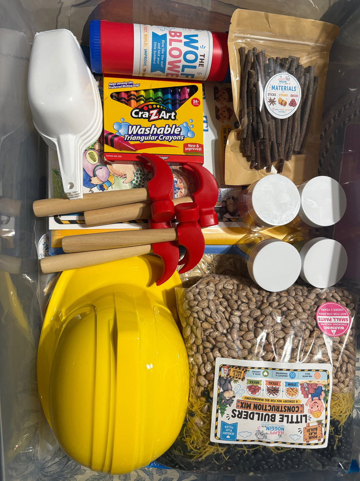 Live the Story: Sensory and Dramatic Play Bin